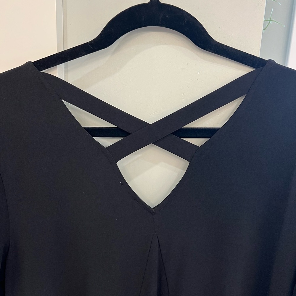 Elegant Black Dress with Crisscross Back